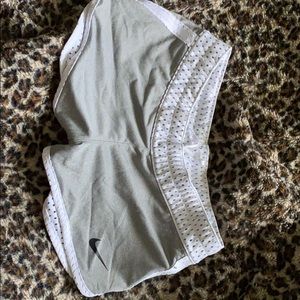 NWOT NIKE REVERSIBLE SHORT